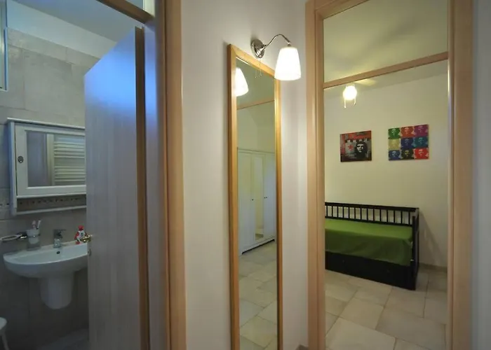 Casa Nel Con Giardino E Piscina Privata *